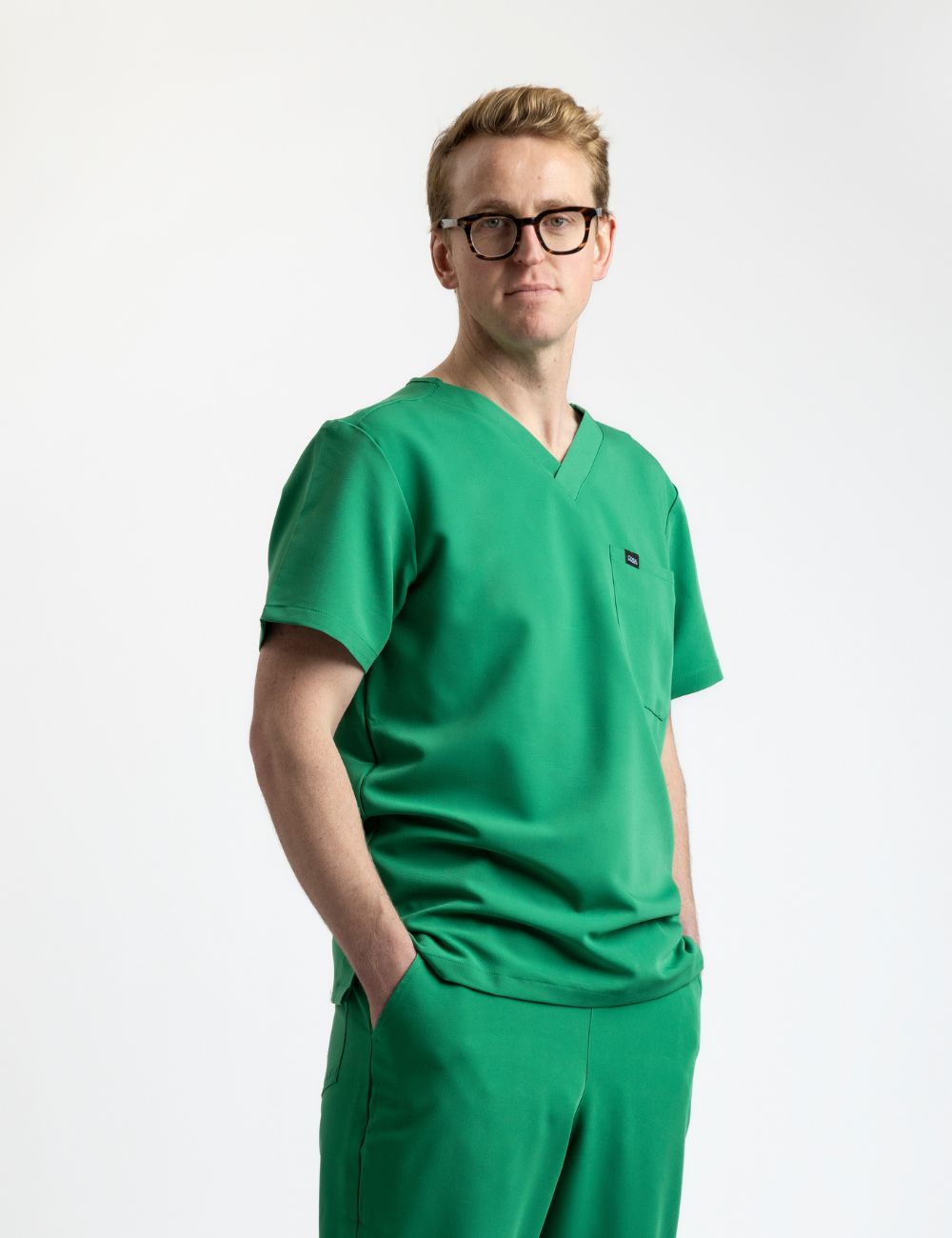 Male green scrub top– Cosa Workwear